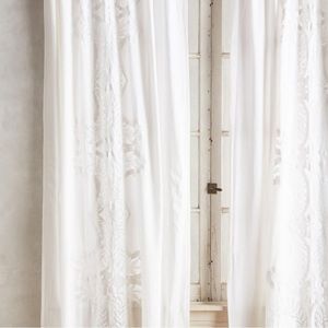ISO: In search of 2 Anthropologie lacina embroidered lace curtains-96 by 50